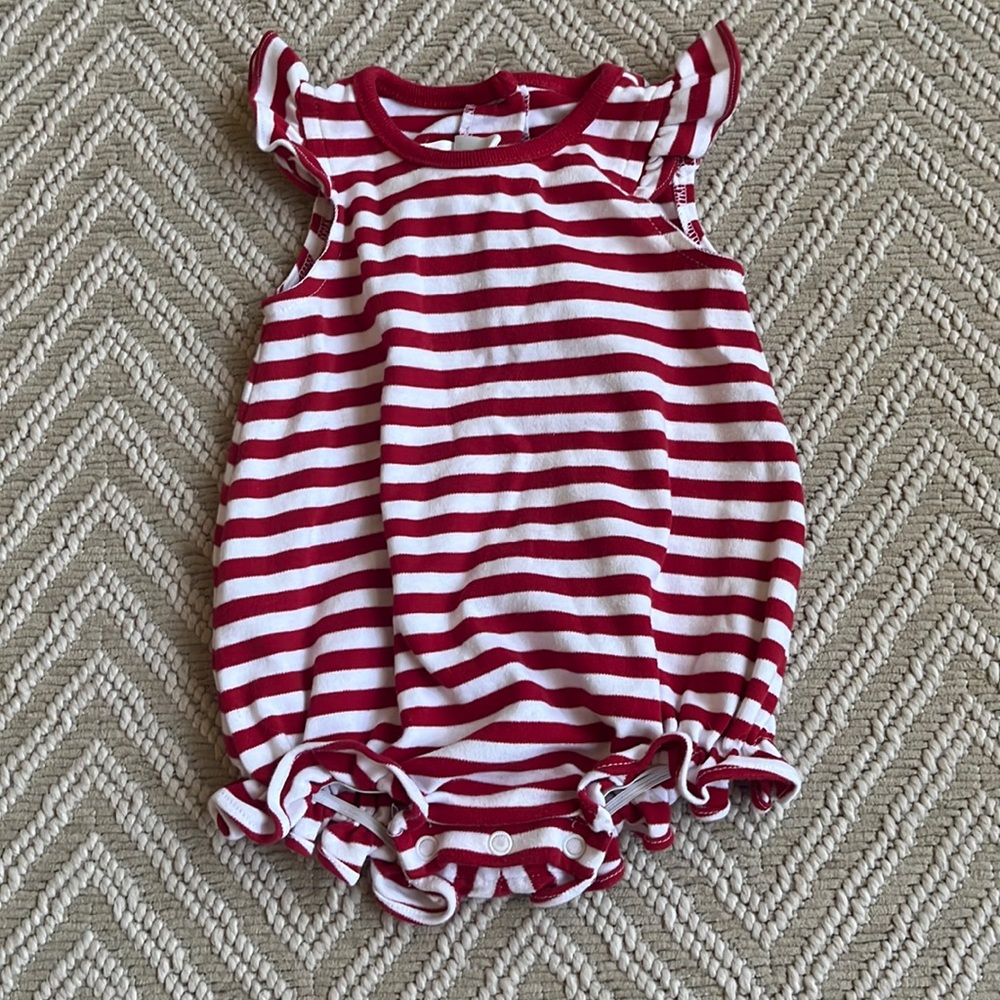 Zucchini size 3 month outfit